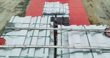 漳州 芝麻白仿形加直形路沿石出货日常