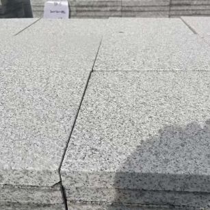 漳州 白麻花岗岩石材推荐 荔枝面地铺石