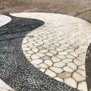 漳州 黄金麻冰裂纹地铺石工地铺装案例