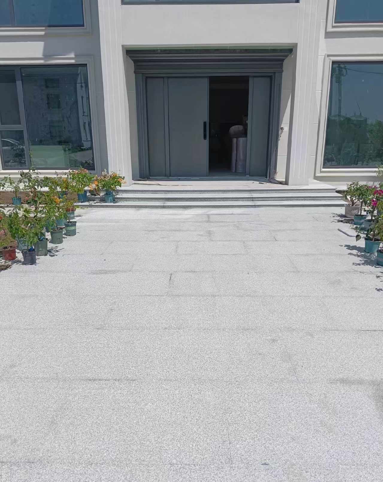 漳州 芝麻白花岗岩地铺石地面铺装