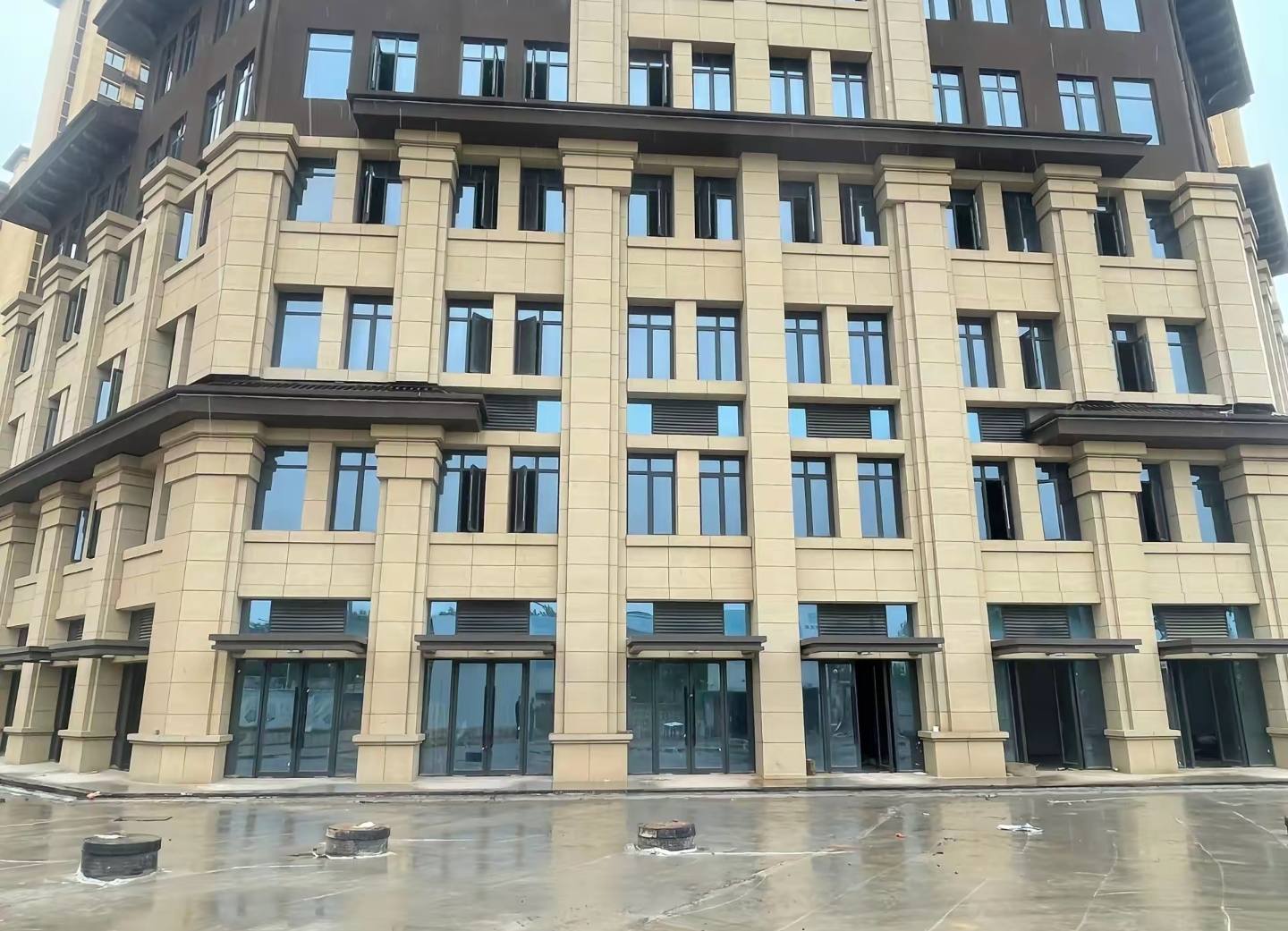 漳州 黄金麻花岗岩荔枝面小区外墙干挂