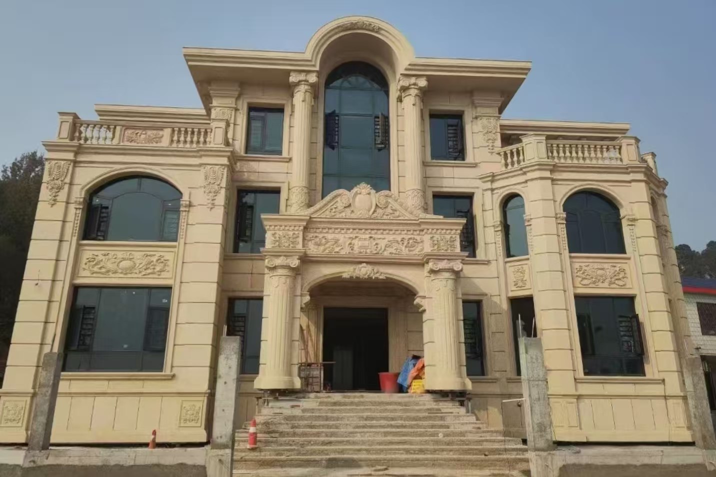 漳州 黄金麻花岗岩别墅外墙干挂