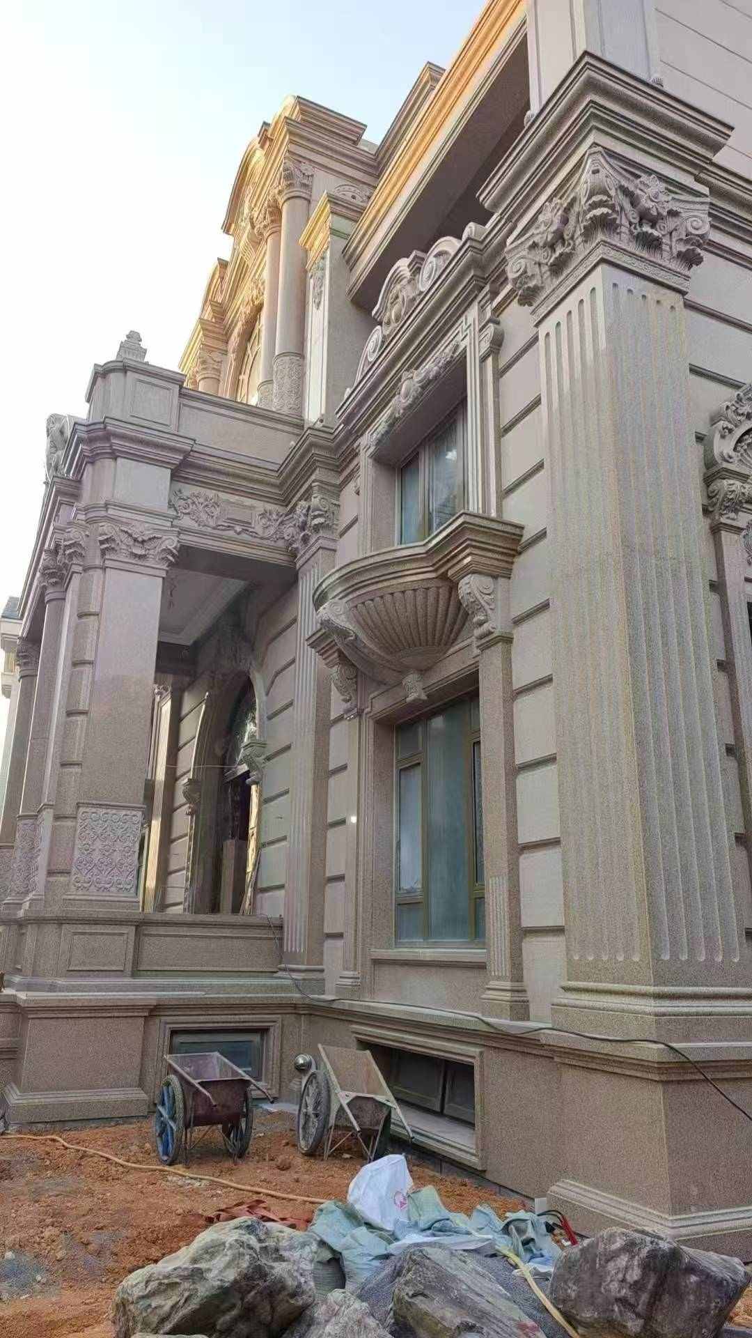 漳州 黄金麻花岗岩光面别墅外墙干挂施工完成