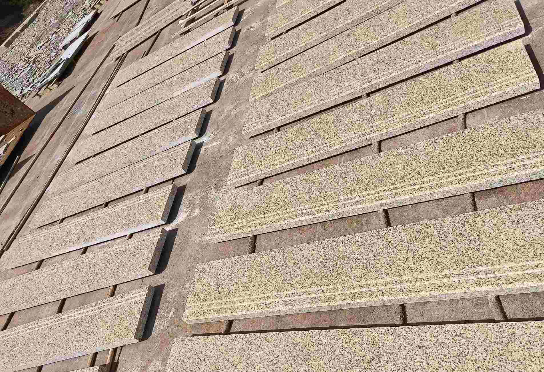 漳州 黄金麻花岗岩光面楼梯踏步