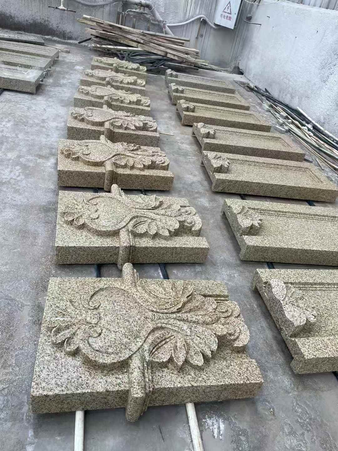 漳州 黄金麻花岗岩别墅外墙雕刻板