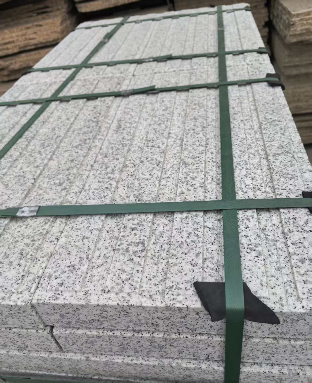 漳州 白麻花岗岩直行盲道石，盲条，地铺石