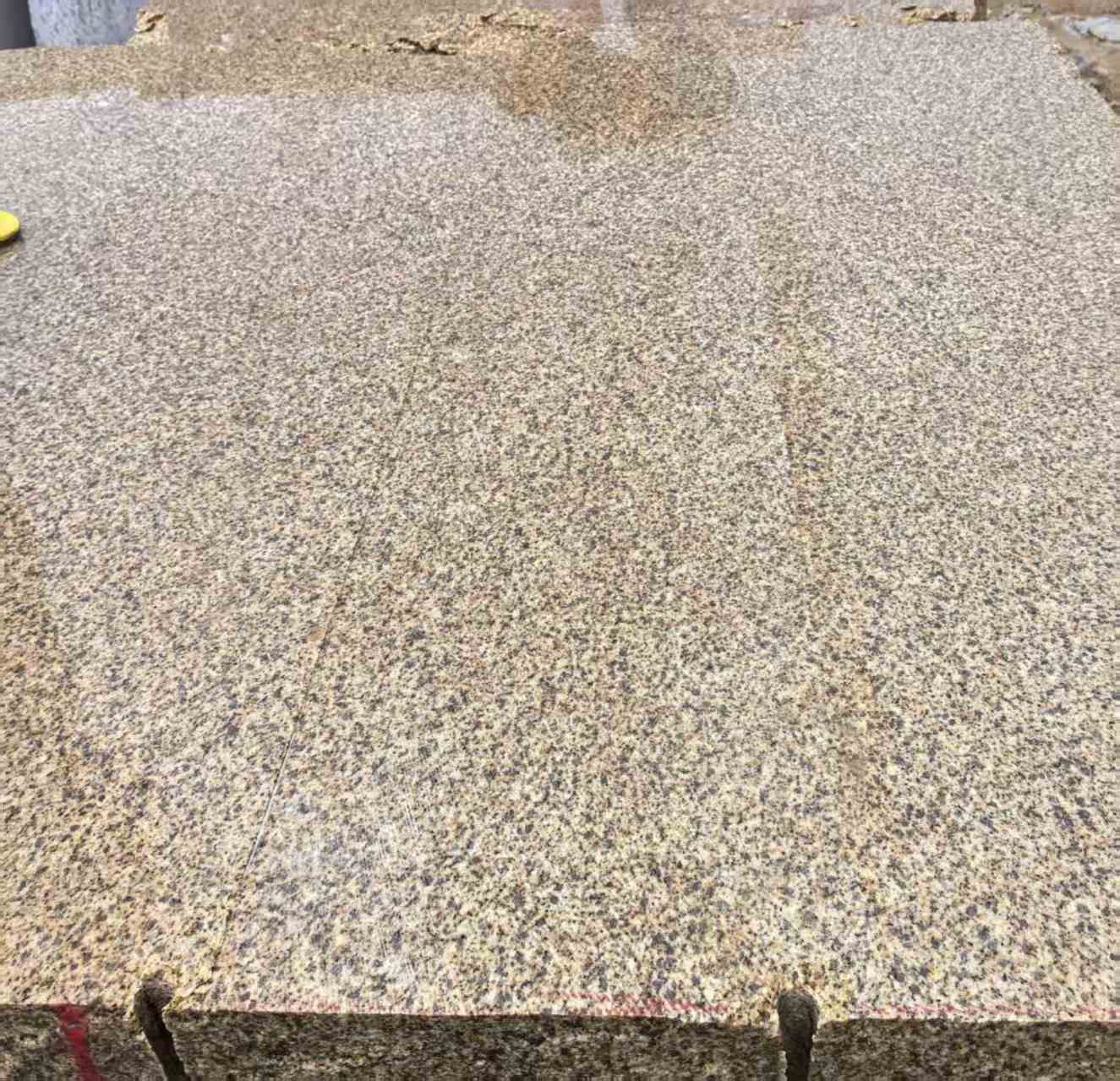 漳州 黄金麻花岗岩石材方料