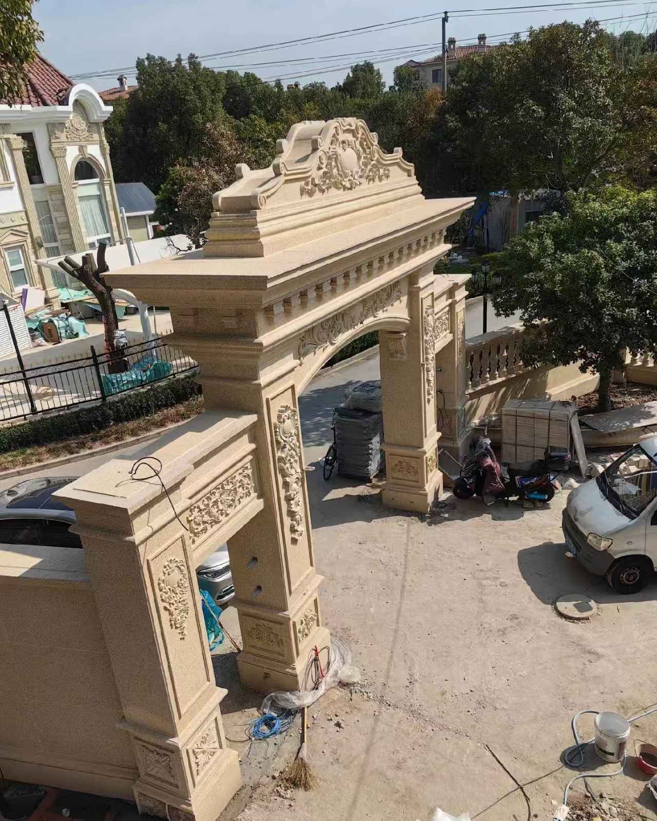 漳州 黄金麻荔枝面花岗岩别墅门楼