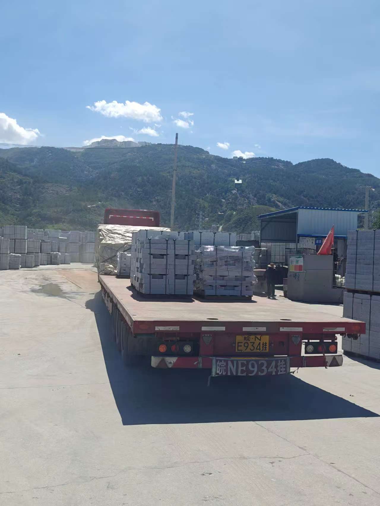 漳州 芝麻白仿形路沿石，直形路沿石