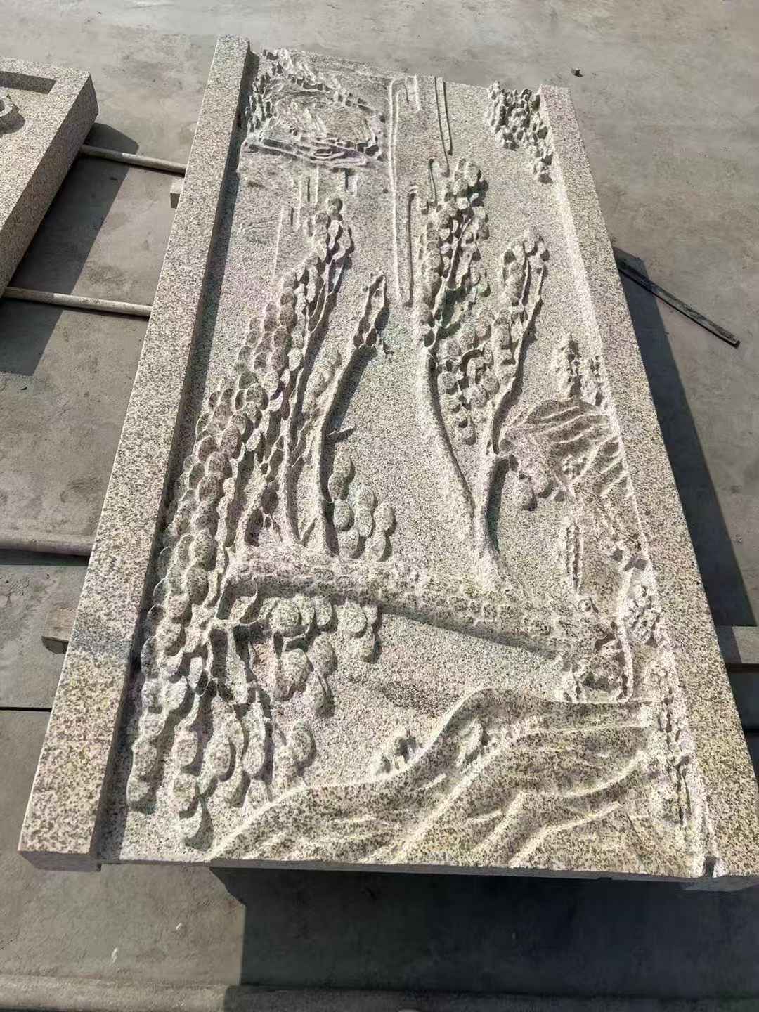 漳州 黄金麻雕刻板浮雕迎客松