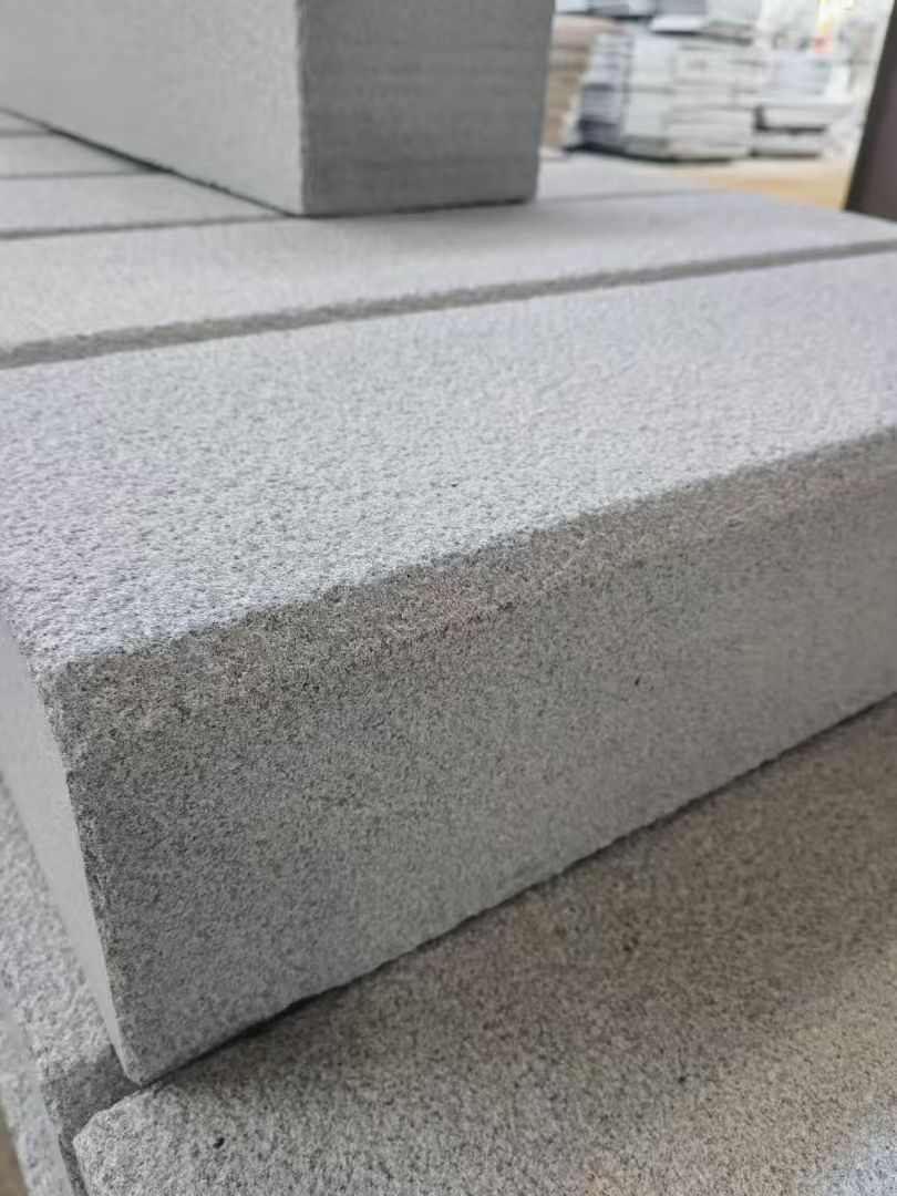 漳州 芝麻灰荔枝面路沿石