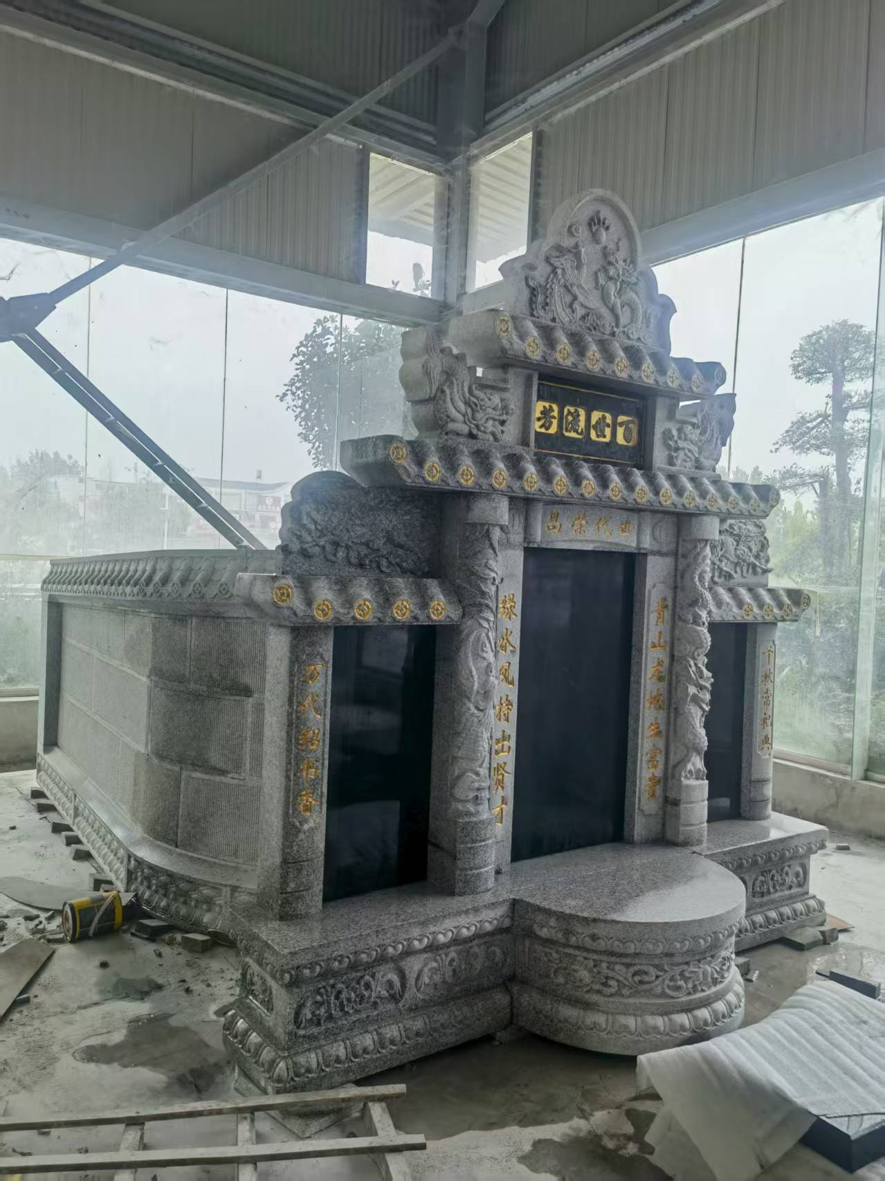 漳州 芝麻白墓碑效果展示图