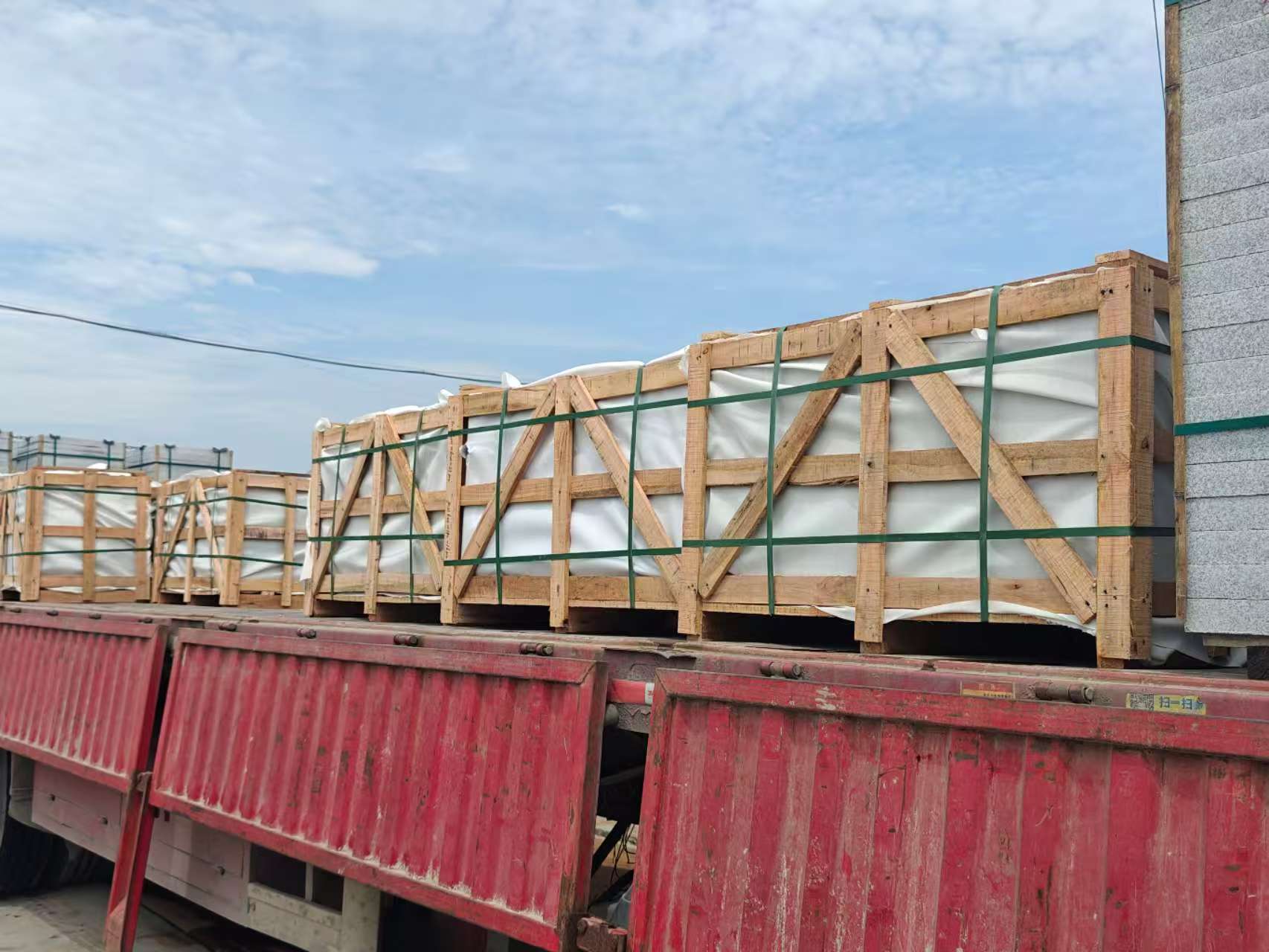 漳州 芝麻白花岗岩地铺石出口专车-泰国游