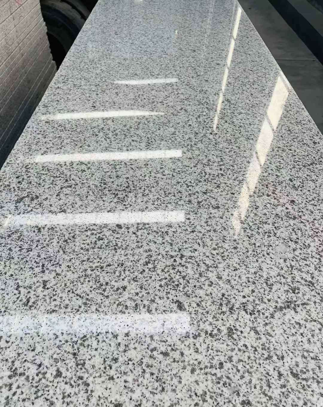 漳州 白麻花岗岩光面毛板